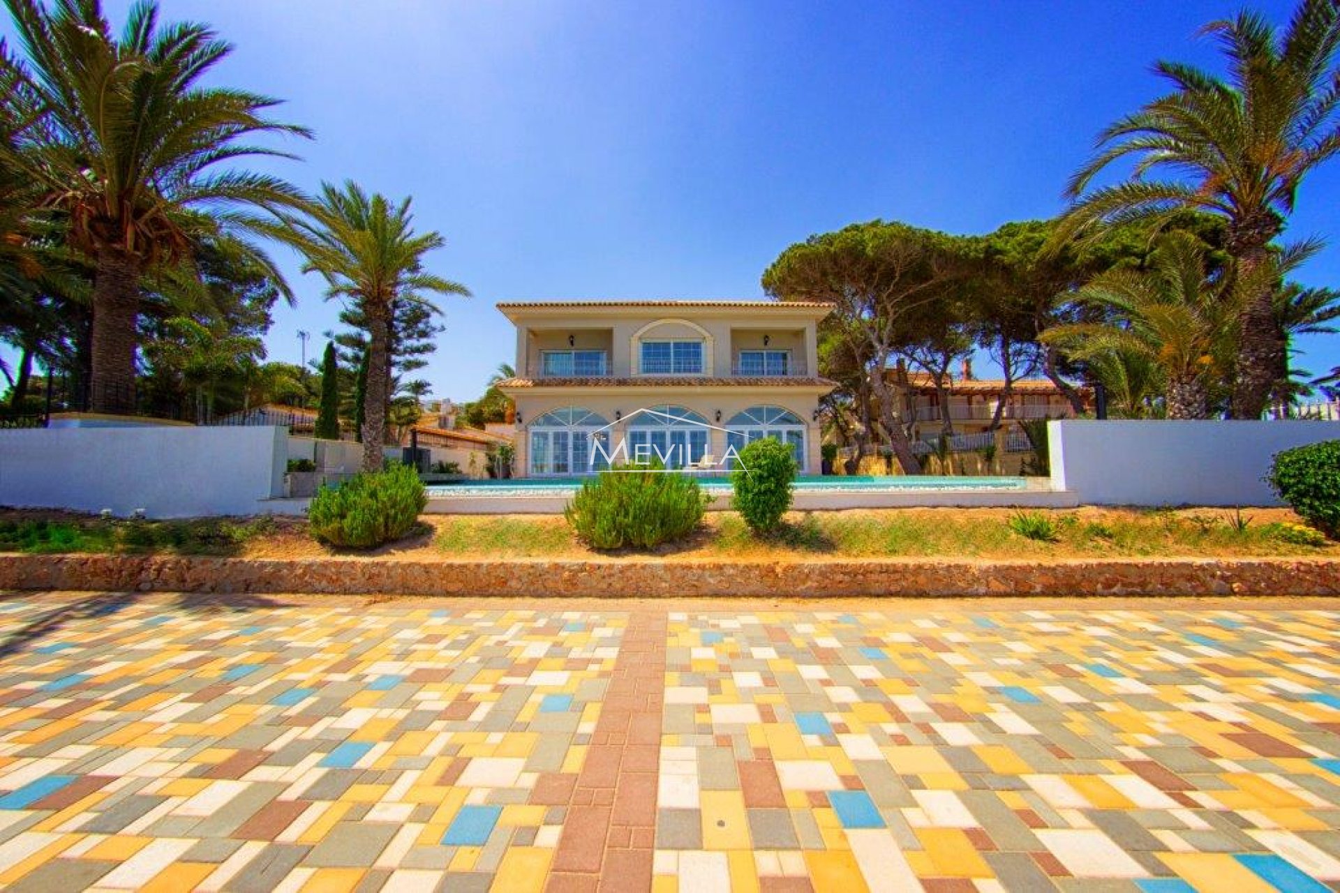 Återförsäljare - Villa - Orihuela Costa - Punta Prima