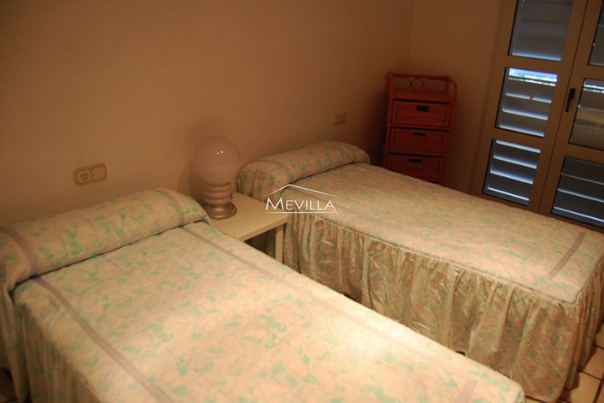 Återförsäljare - Villa - Orihuela Costa - Punta Prima