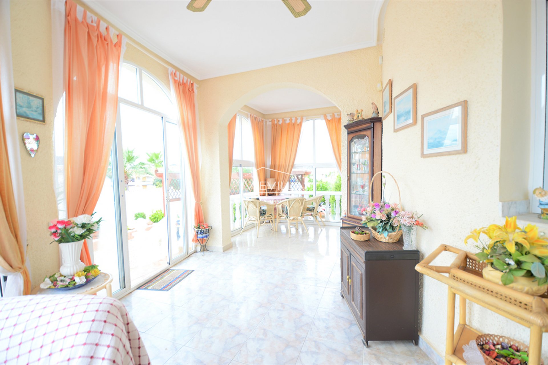 Återförsäljare - Villa - Orihuela Costa - Villamartin