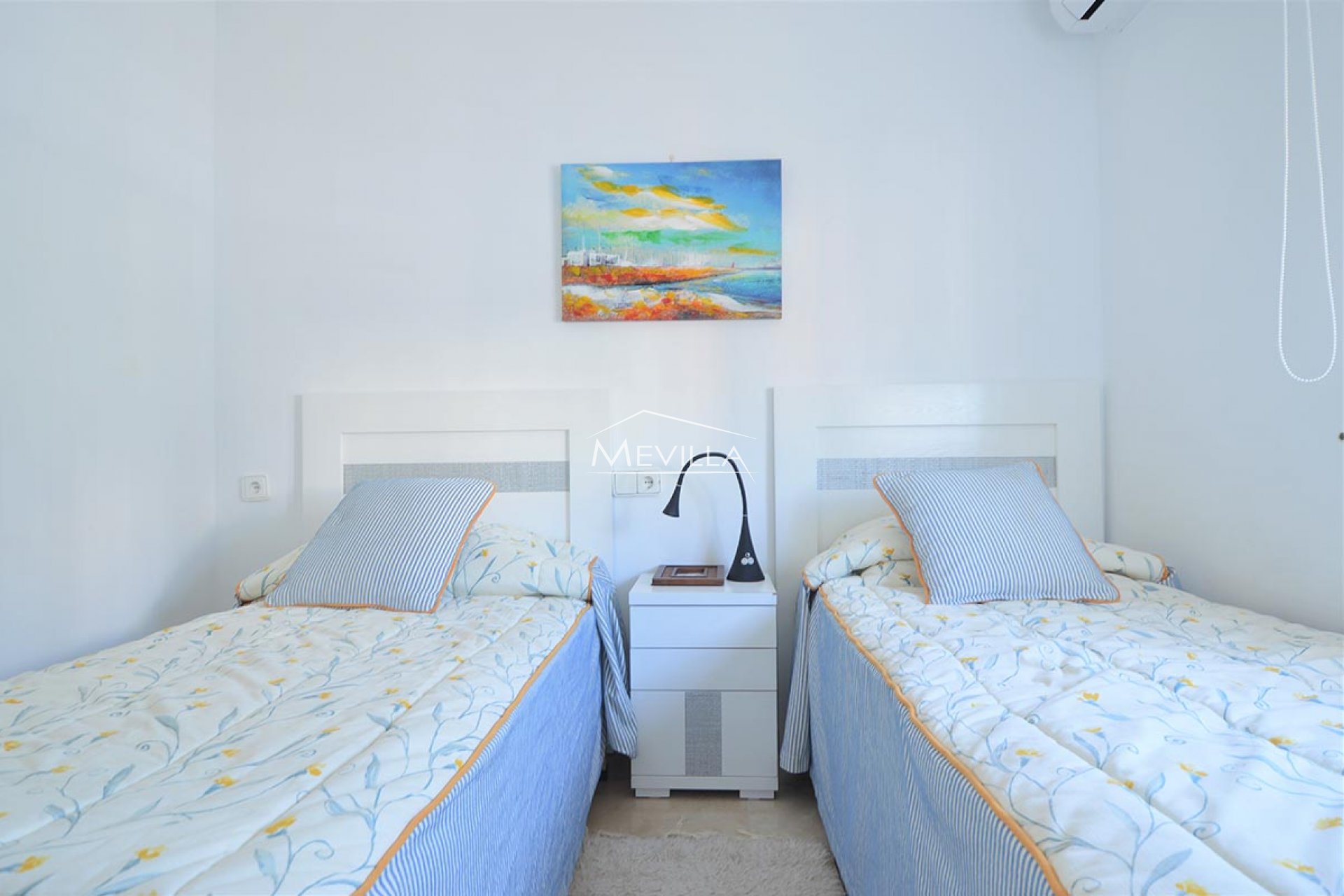 Återförsäljare - Villa - Orihuela Costa - Villamartin