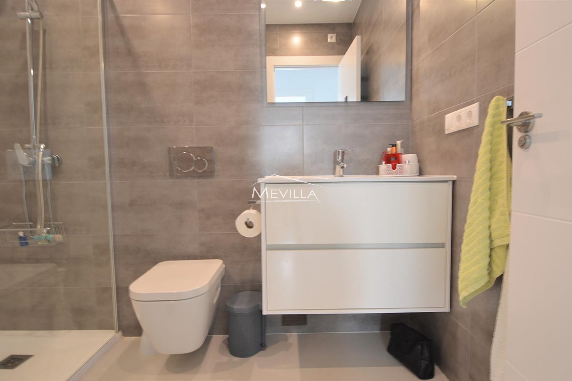 Återförsäljare - Villa - Orihuela Costa - Villamartin