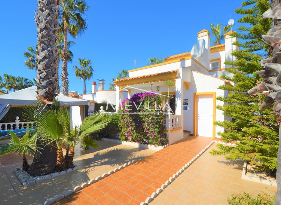 Återförsäljare - Villa - Orihuela Costa - Villamartin