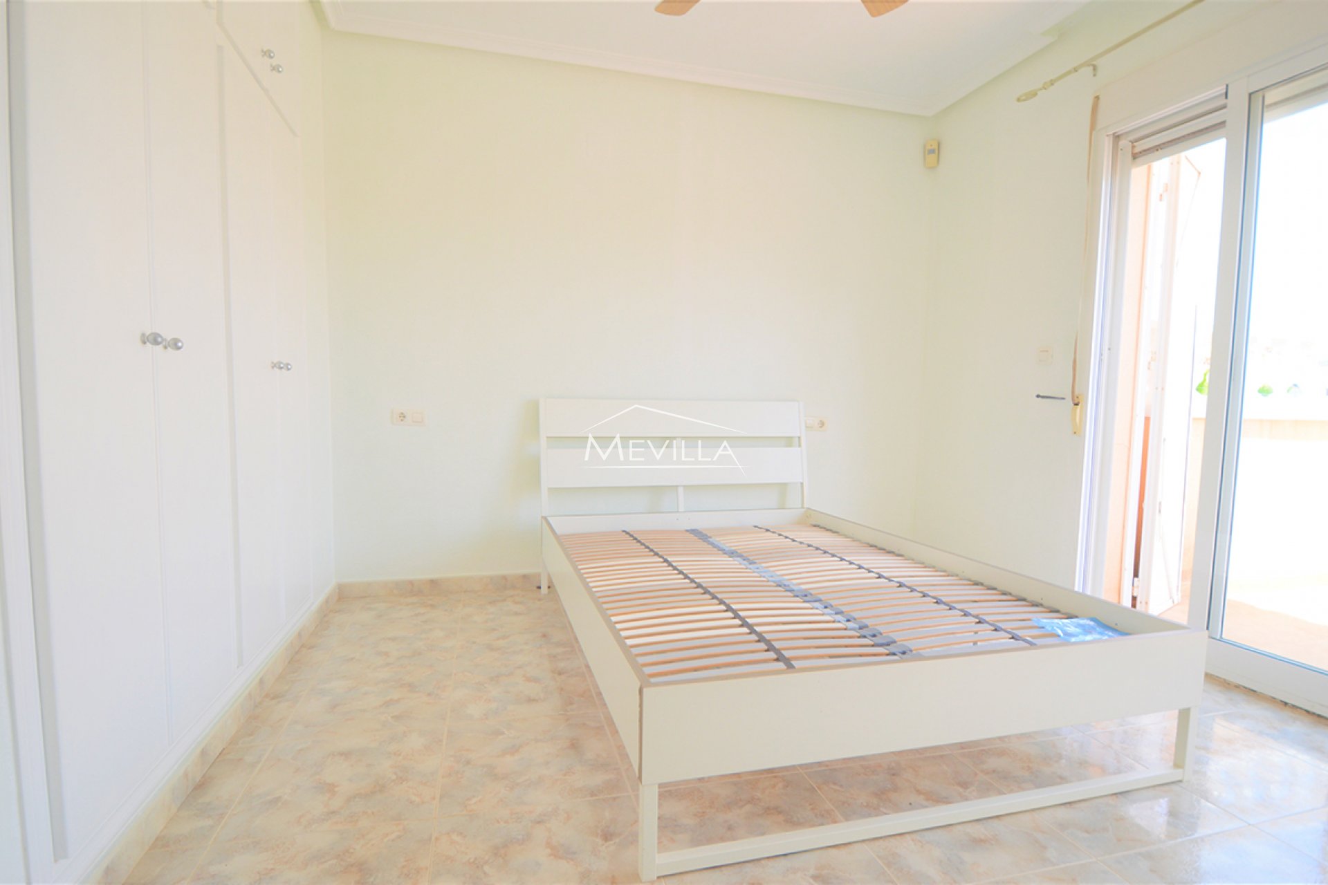 Återförsäljare - Villa - Orihuela Costa - Villamartin