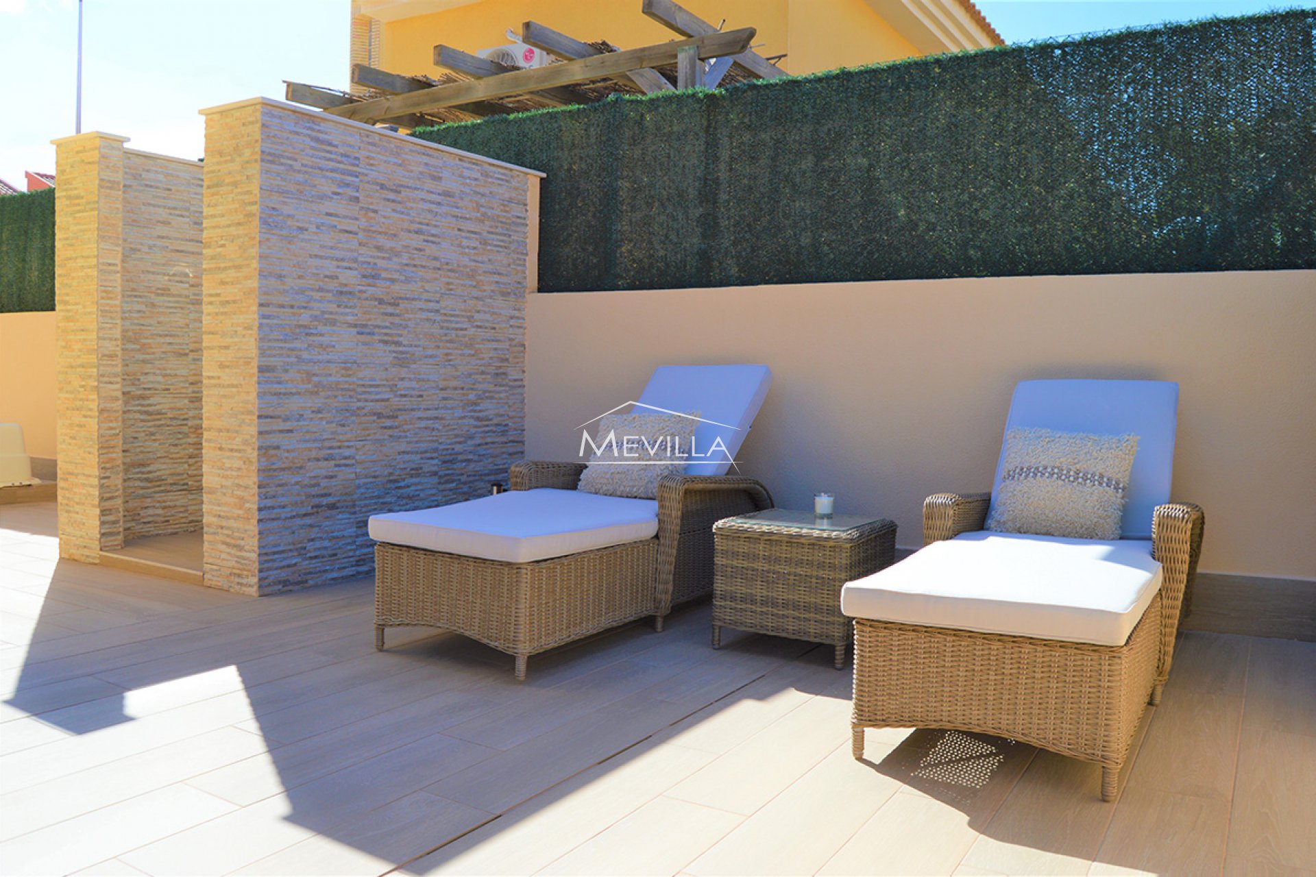 Återförsäljare - Villa - Orihuela Costa - Villamartin