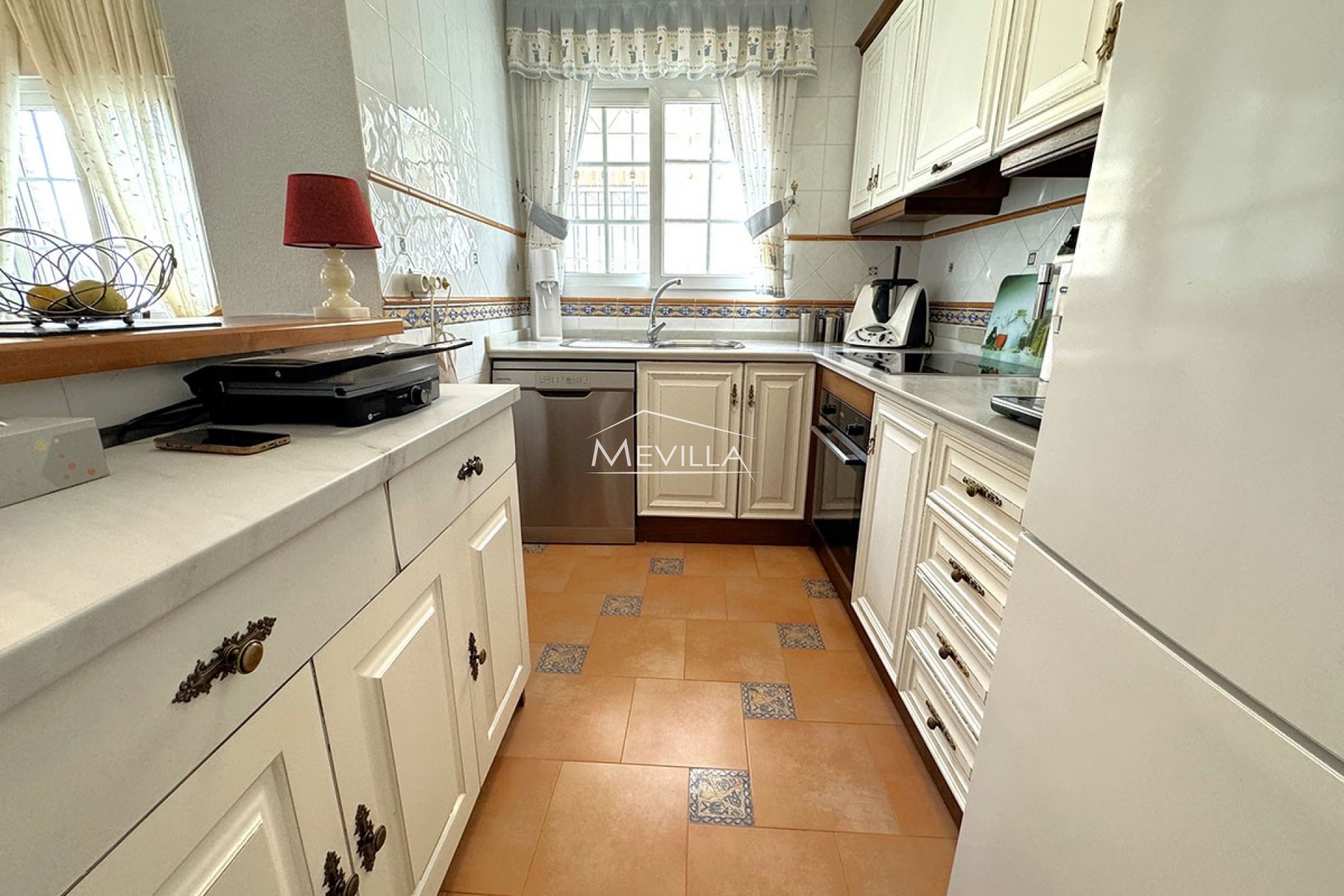 Återförsäljare - Villa - Orihuela Costa - Villamartin