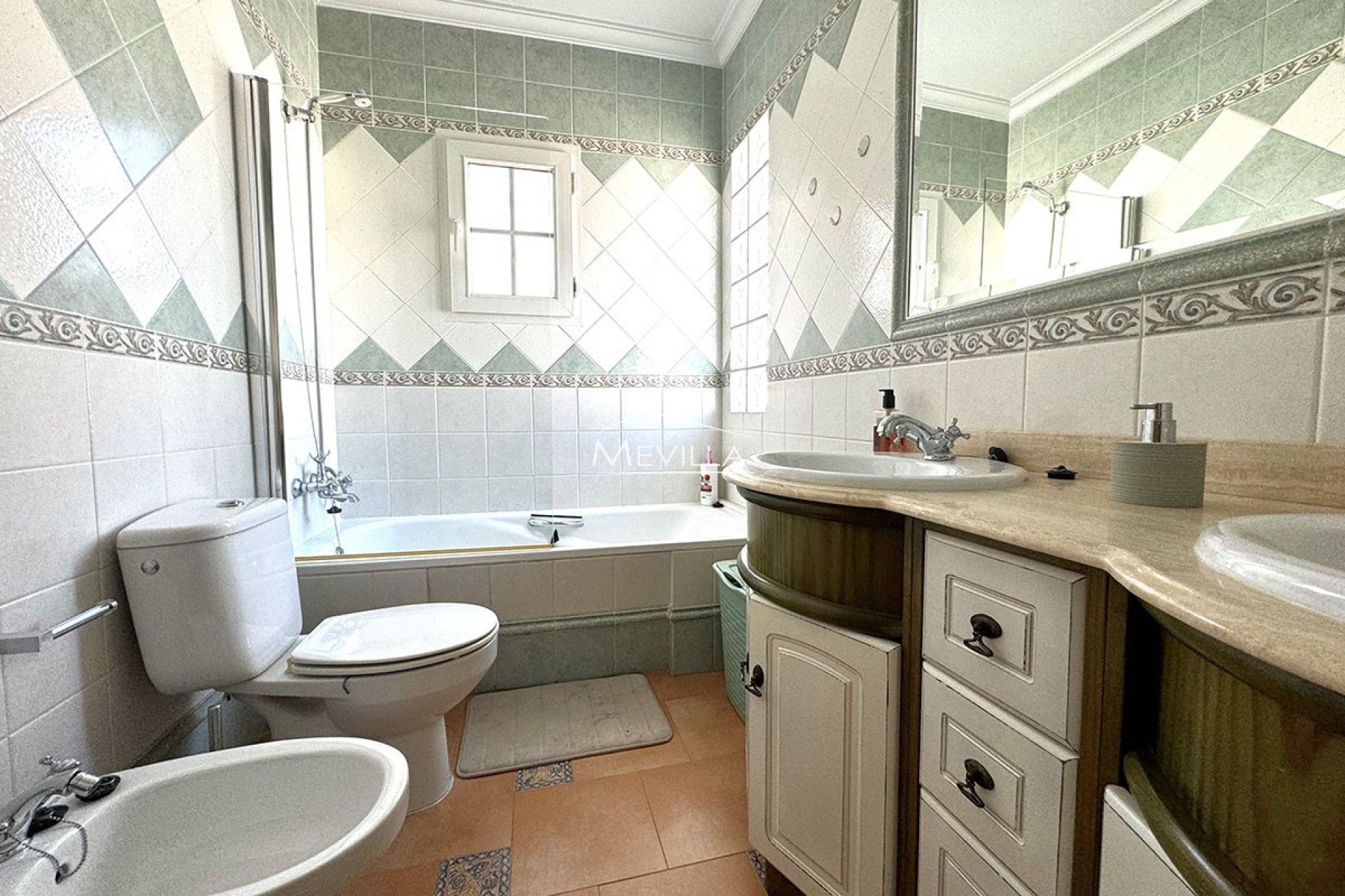 Återförsäljare - Villa - Orihuela Costa - Villamartin