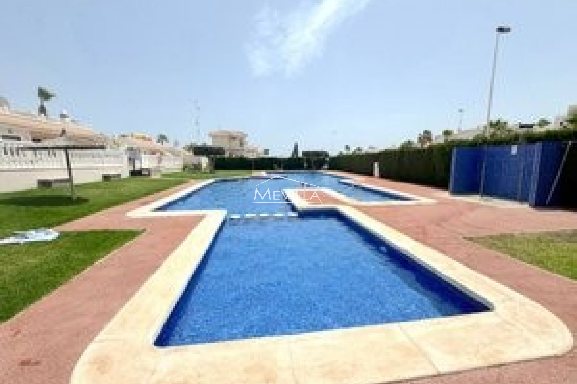 Återförsäljare - Villa - Orihuela Costa - Villamartin