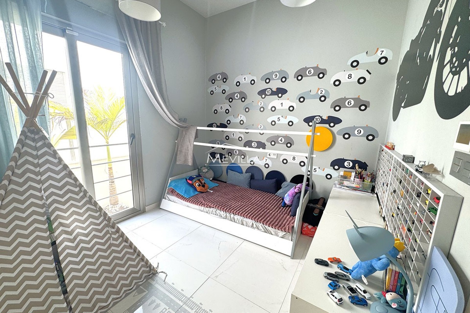 Återförsäljare - Villa - Orihuela Costa - Villamartin