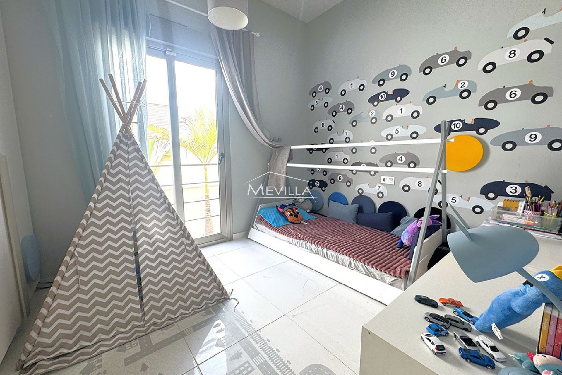 Återförsäljare - Villa - Orihuela Costa - Villamartin