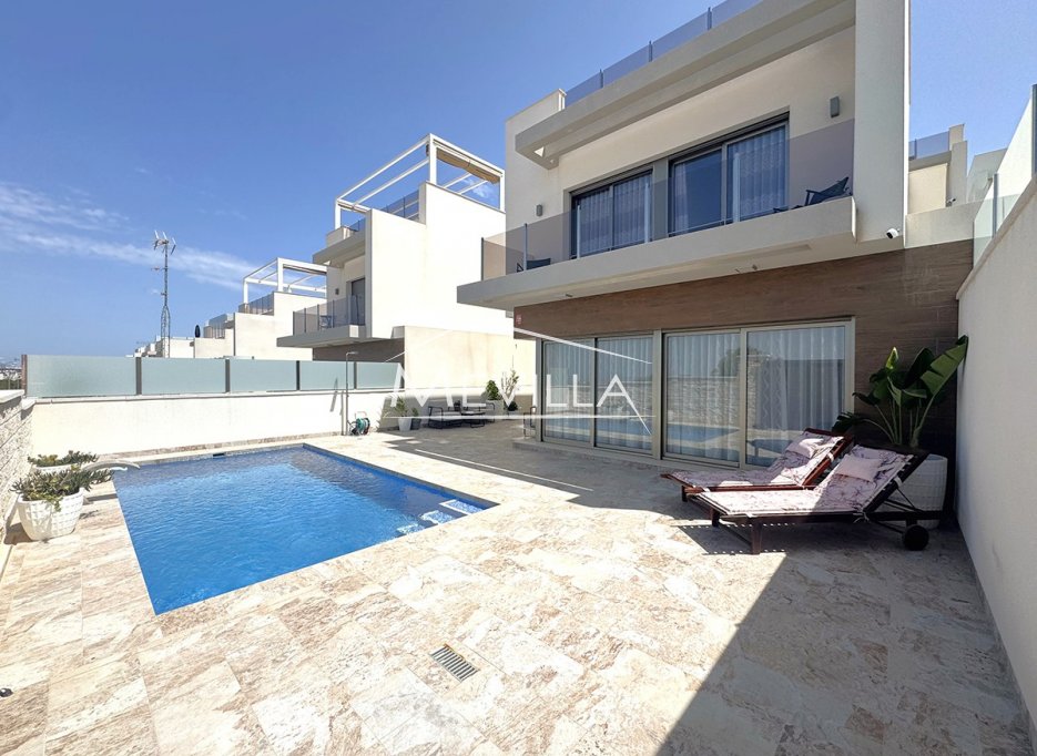 Återförsäljare - Villa - Orihuela Costa - Villamartin