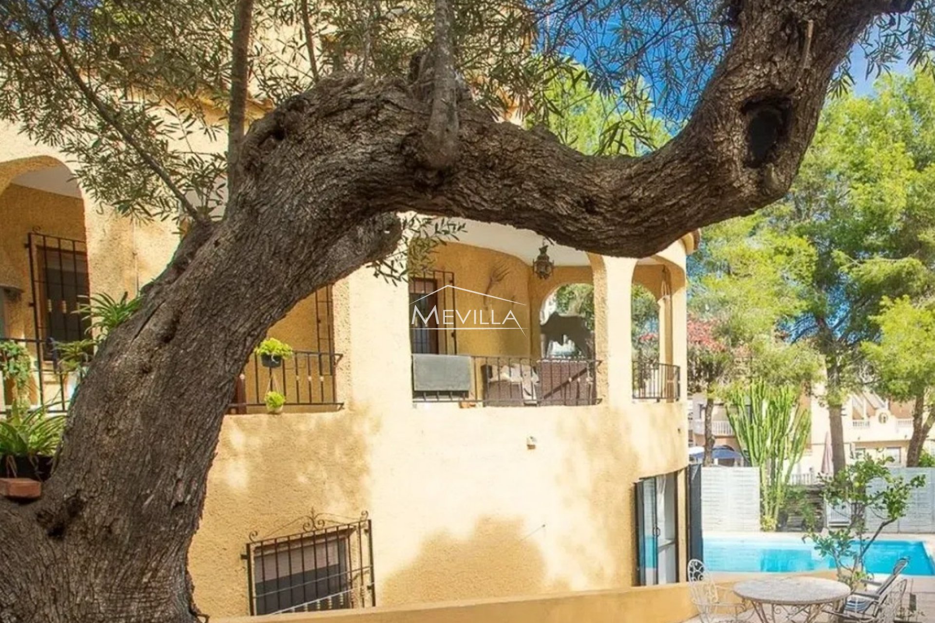 Återförsäljare - Villa - Orihuela Costa - Villamartin