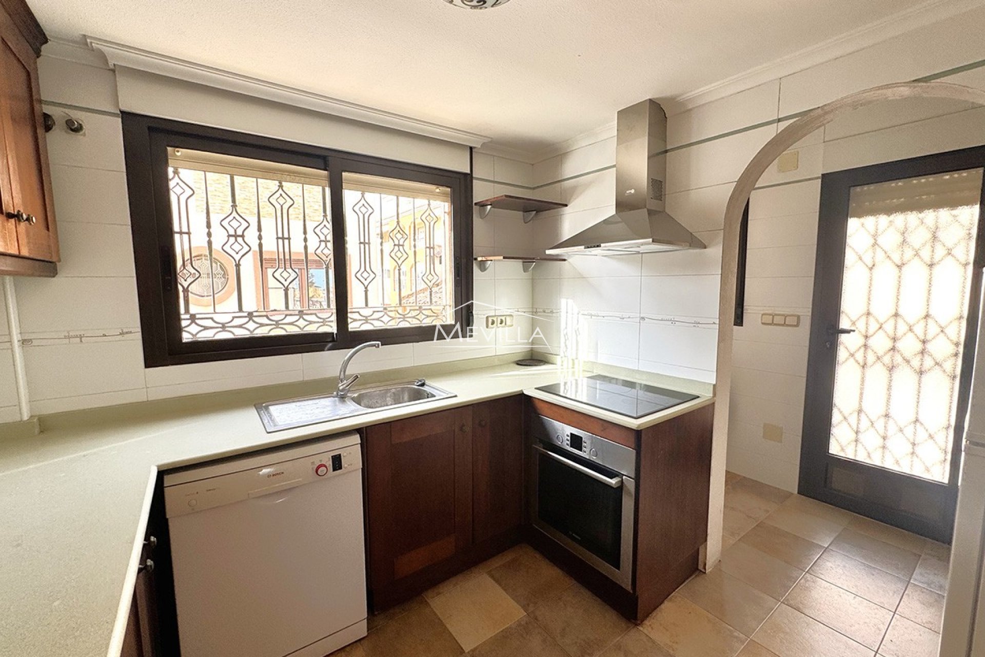 Återförsäljare - Villa - Orihuela Costa - Villamartin