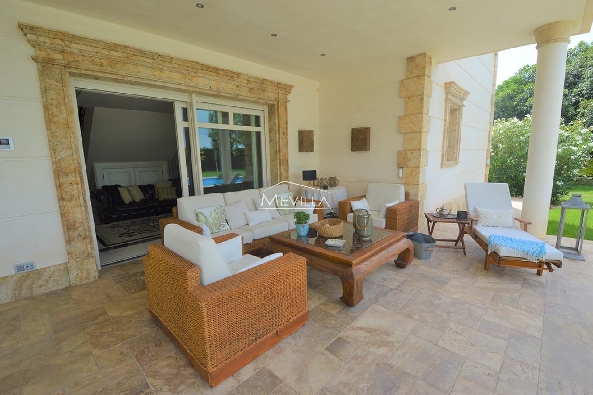 Återförsäljare - Villa - Orihuela