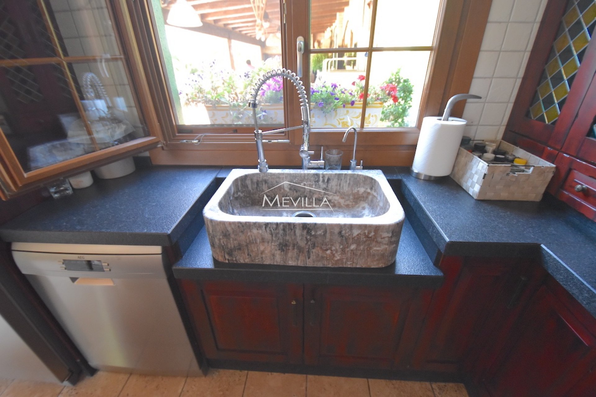 Återförsäljare - Villa - Rafal