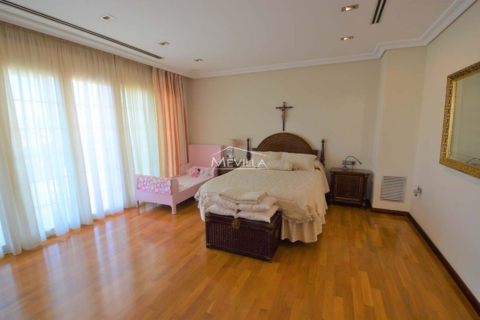 Återförsäljare - Villa - San Miguel de Salinas