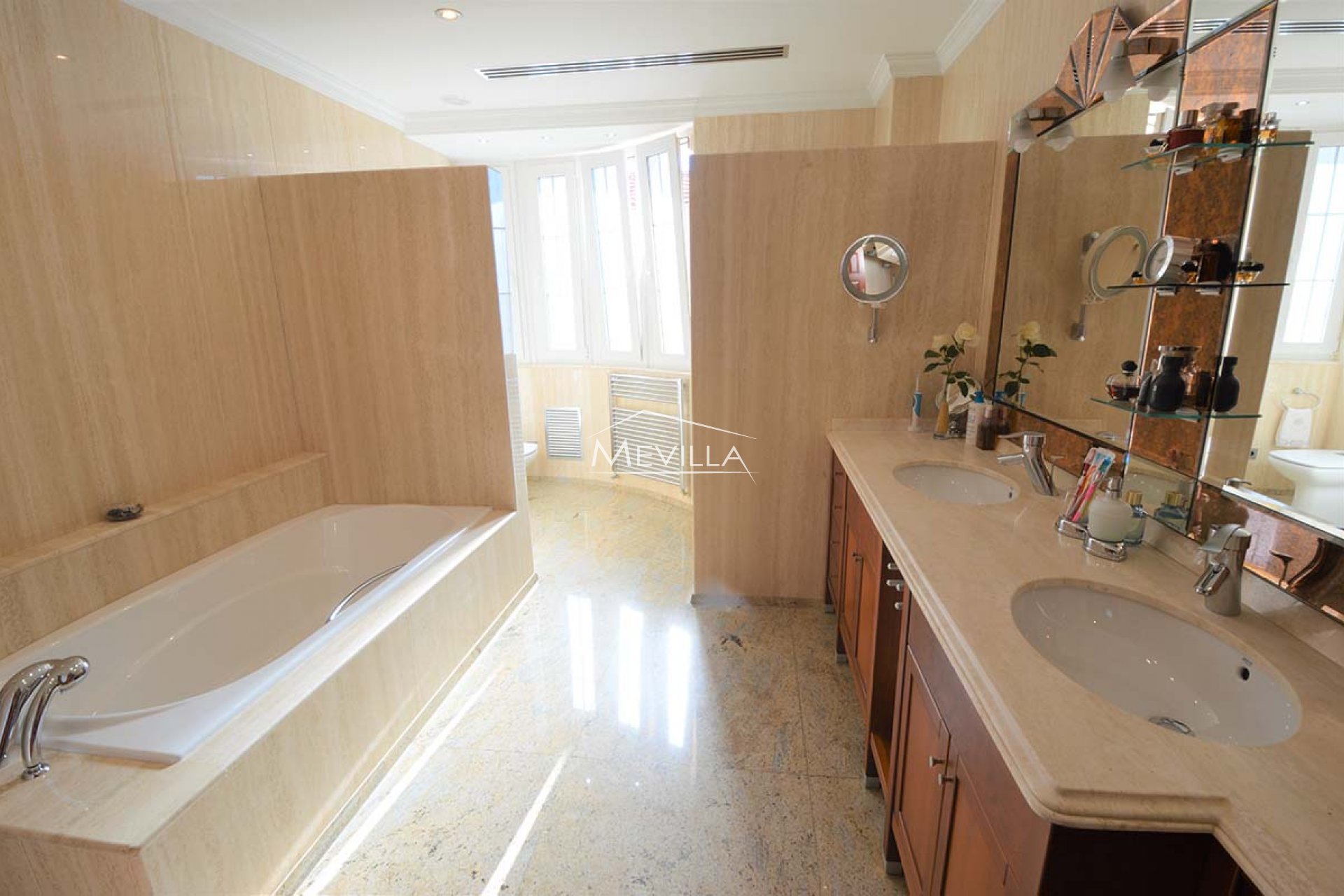 Återförsäljare - Villa - San Miguel de Salinas