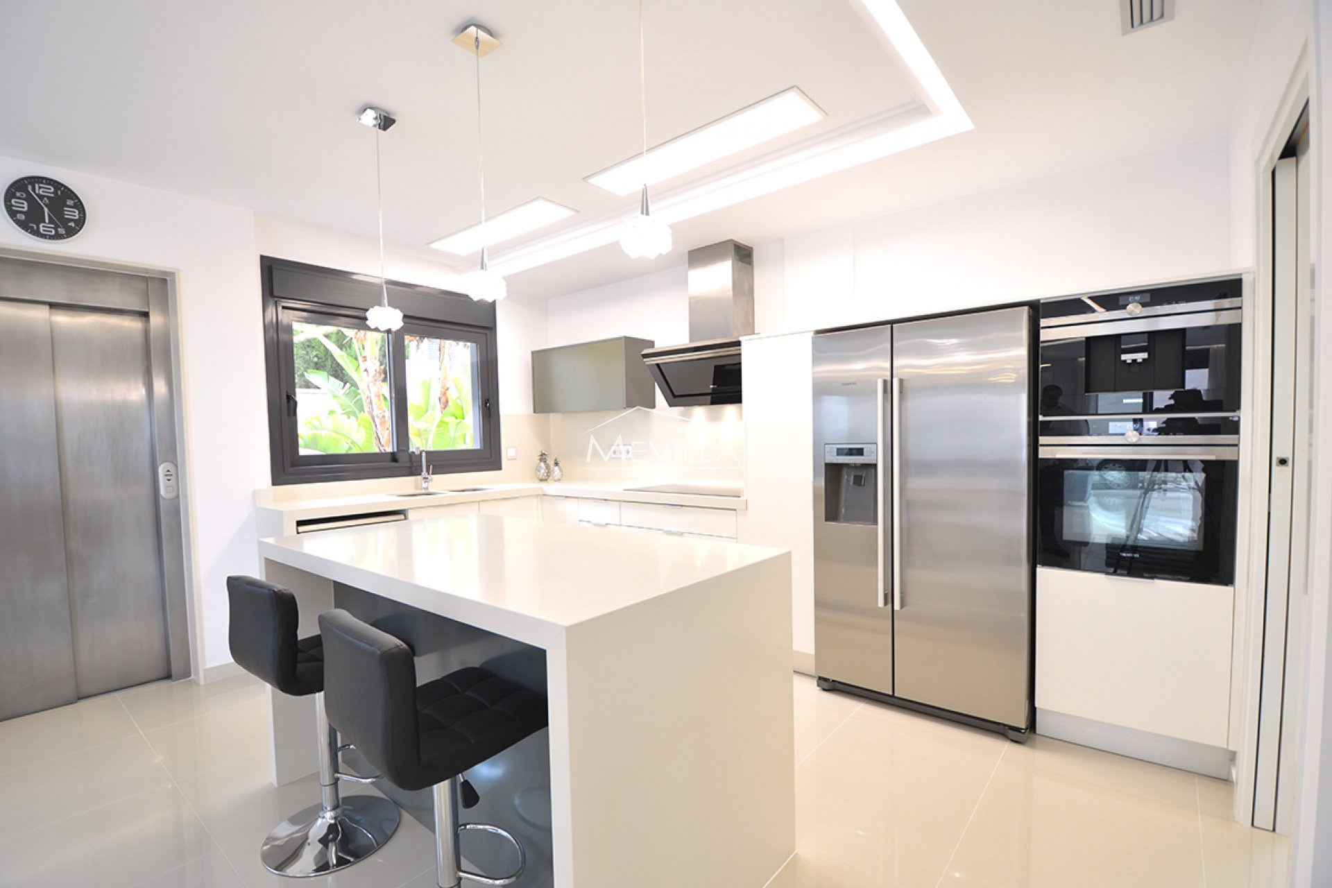 Återförsäljare - Villa - San Miguel de Salinas