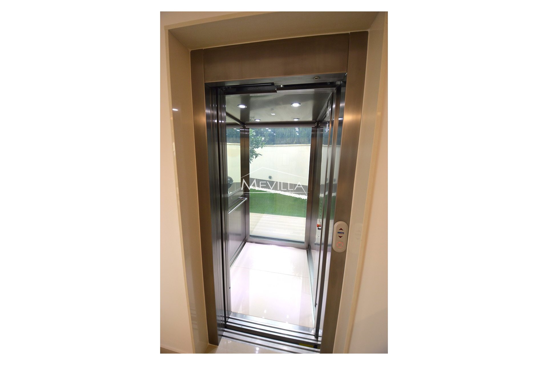 Återförsäljare - Villa - San Miguel de Salinas