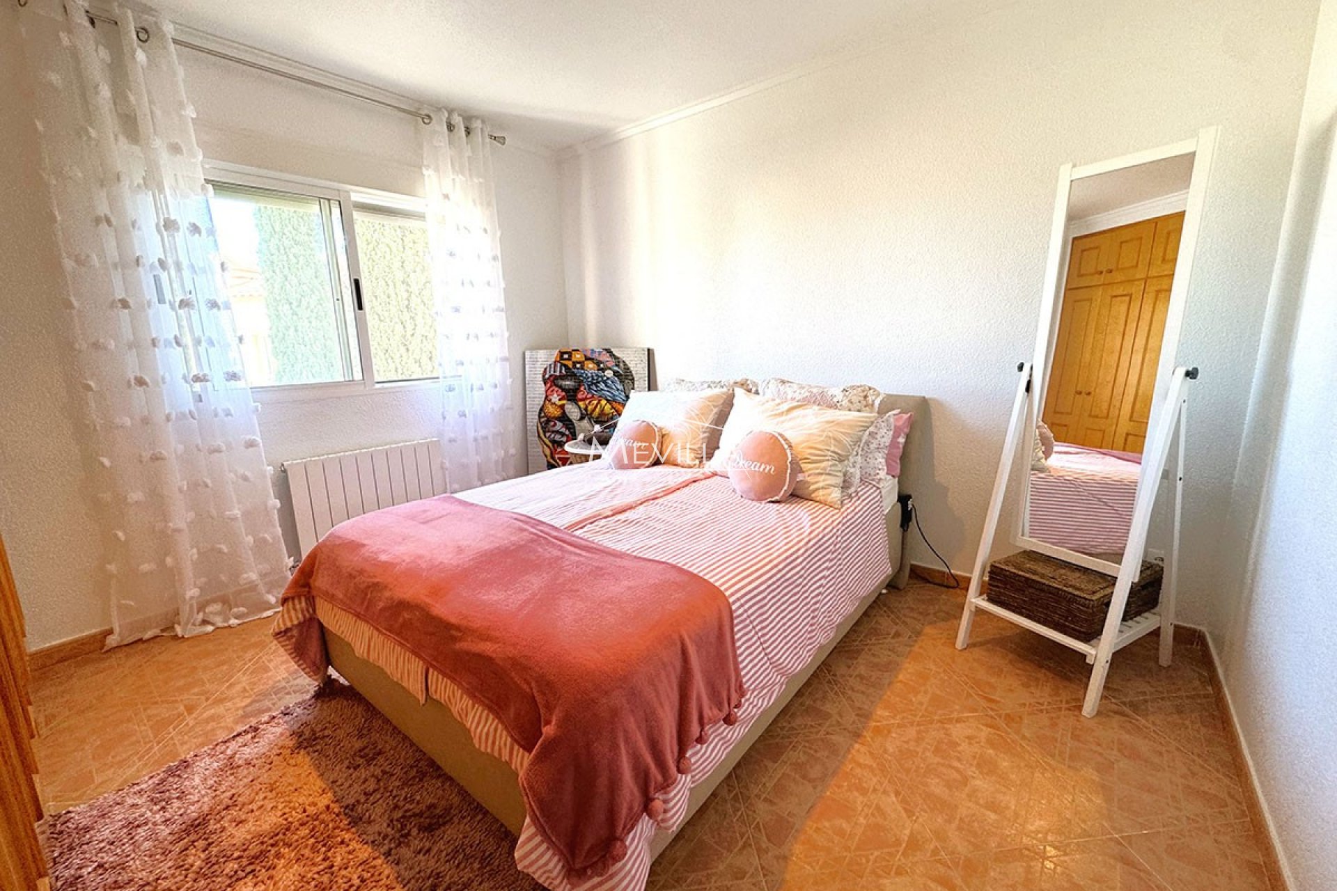 Återförsäljare - Villa - San Miguel de Salinas