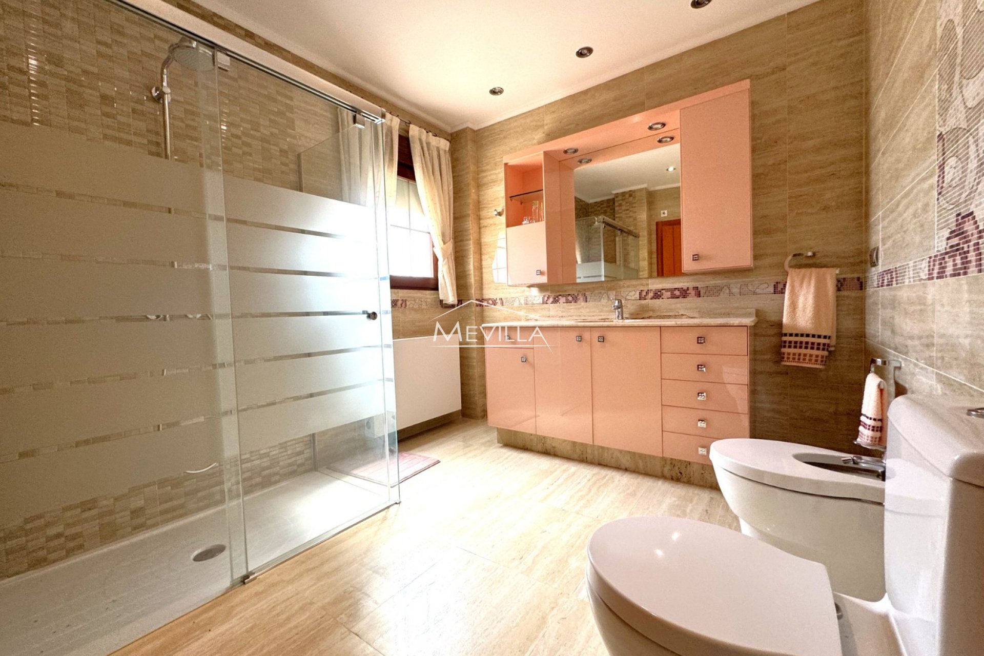 Återförsäljare - Villa - San Miguel de Salinas