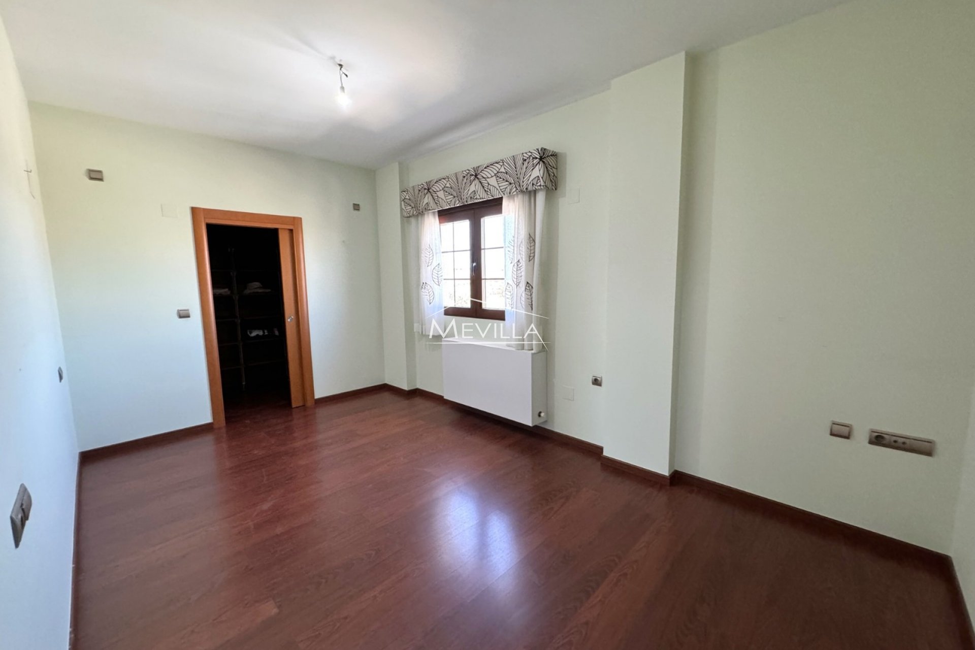 Återförsäljare - Villa - San Miguel de Salinas