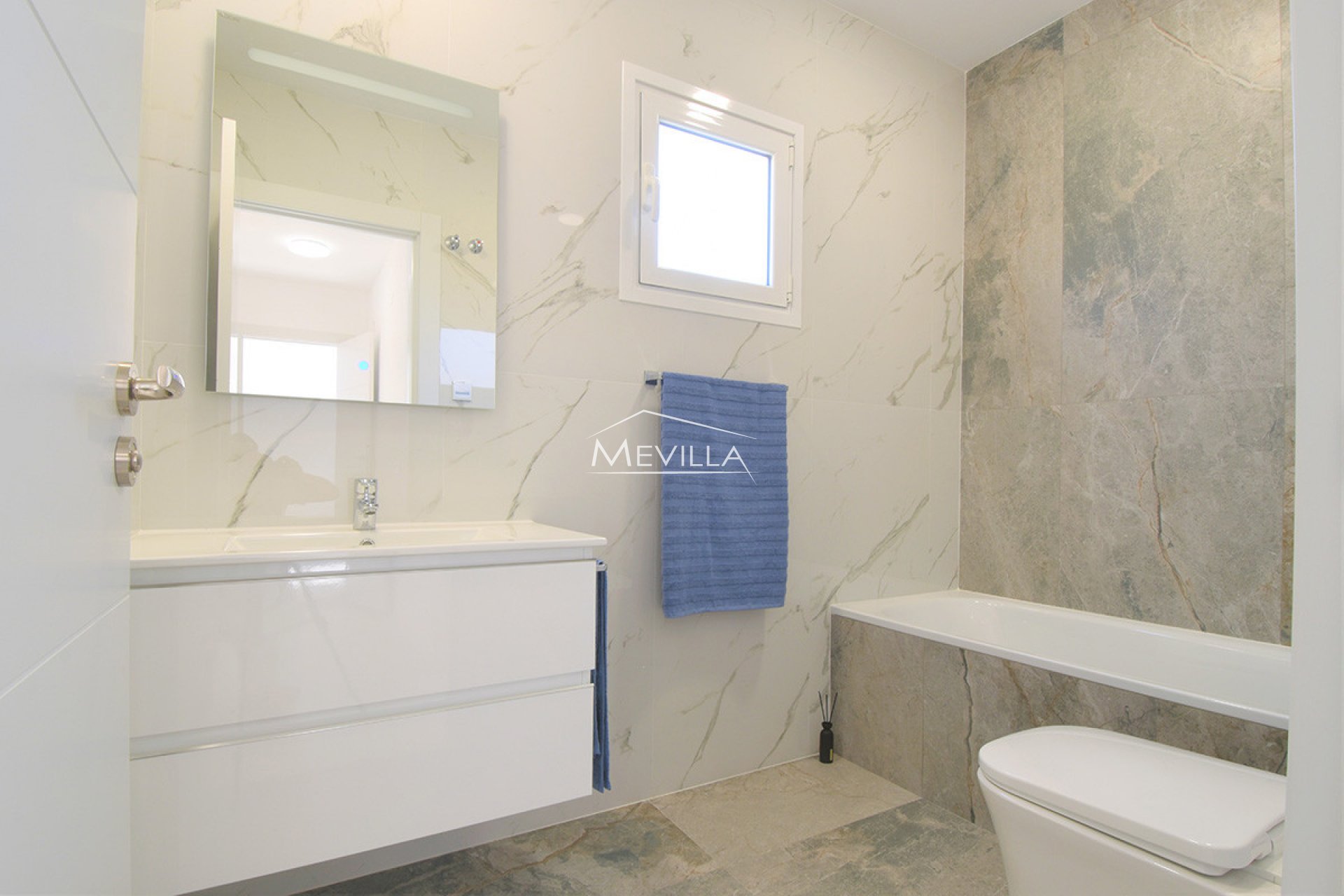 Återförsäljare - Villa - Torrevieja - Los Altos