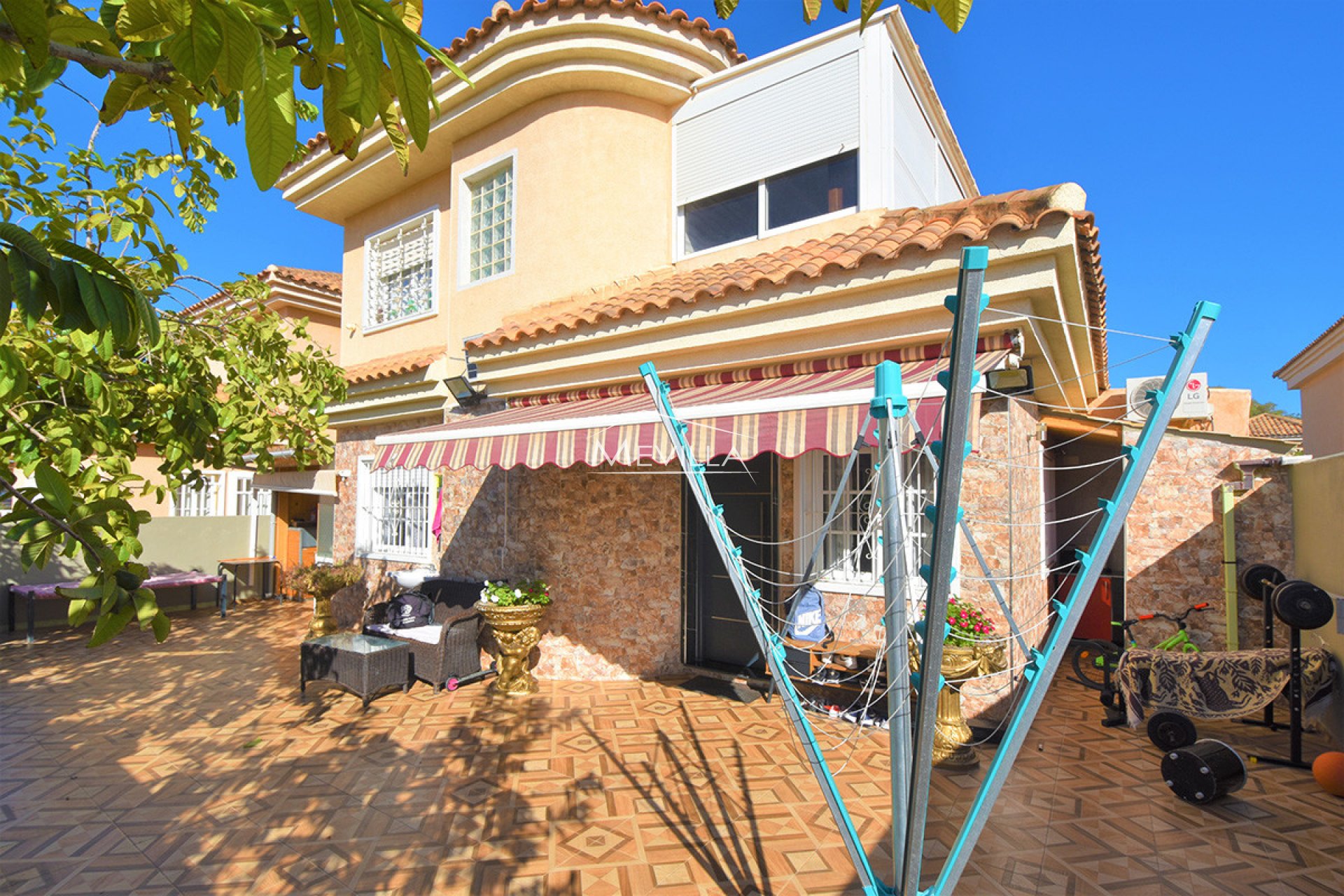 Återförsäljare - Villa - Torrevieja - Los Altos