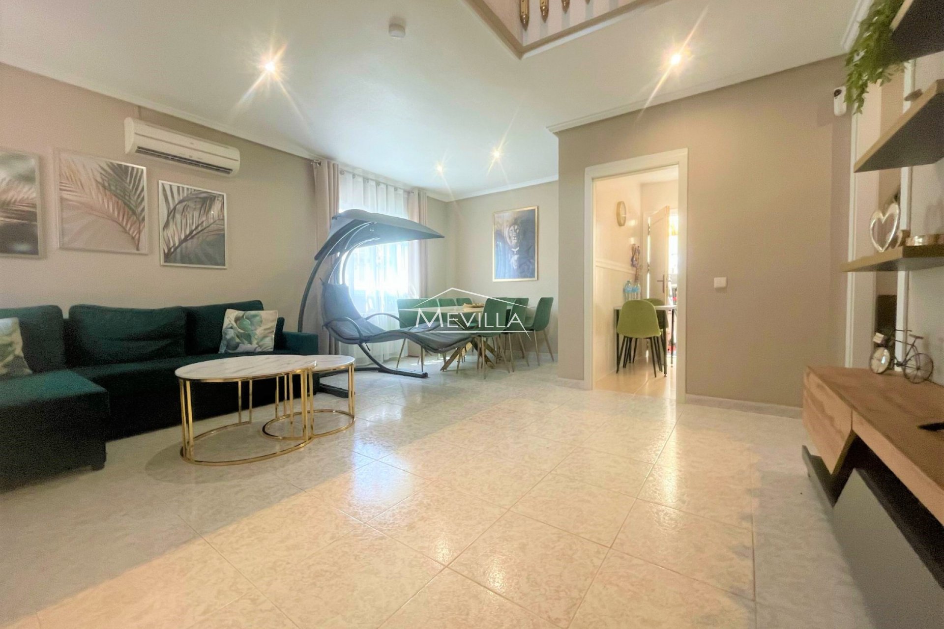 Återförsäljare - Villa - Torrevieja - Los Altos