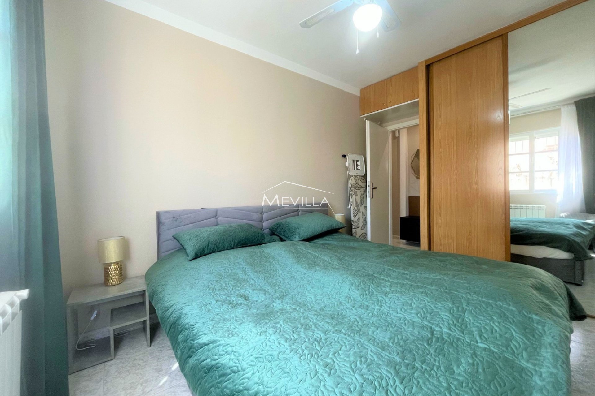 Återförsäljare - Villa - Torrevieja - Los Altos