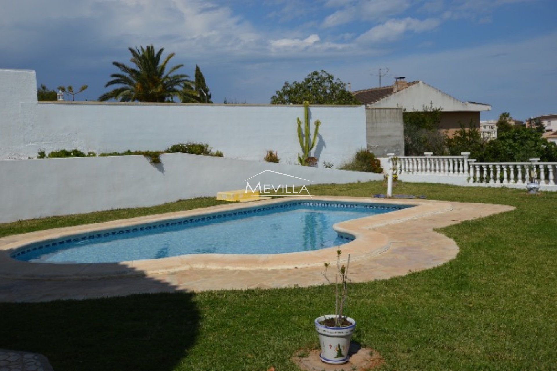 Återförsäljare - Villa - Torrevieja - Los Balcones