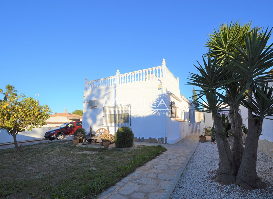 Återförsäljare - Villa - Torrevieja - Los Balcones