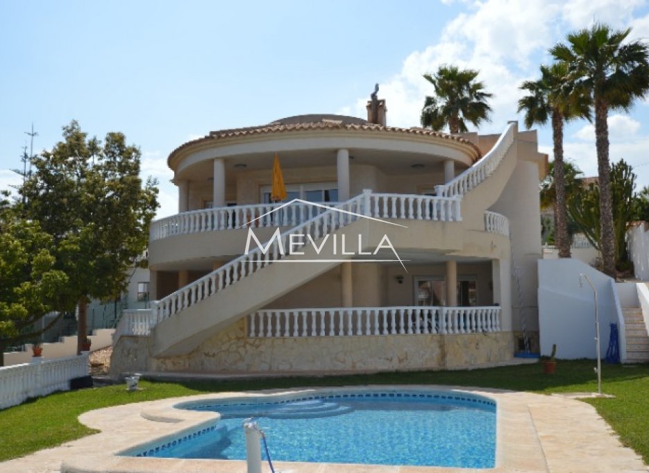 Återförsäljare - Villa - Torrevieja - Los Balcones