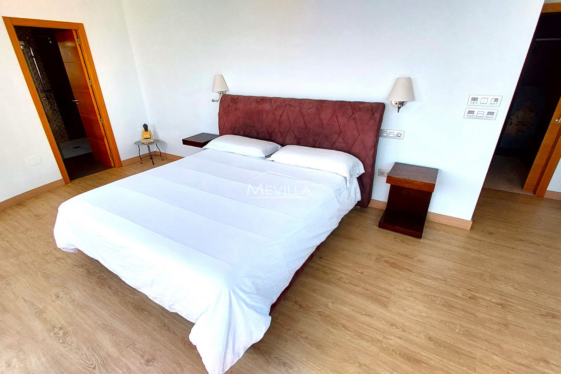 Återförsäljare - Villa - Torrevieja - Los Balcones