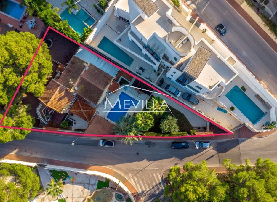 Återförsäljare - Villa - Torrevieja - Los Balcones