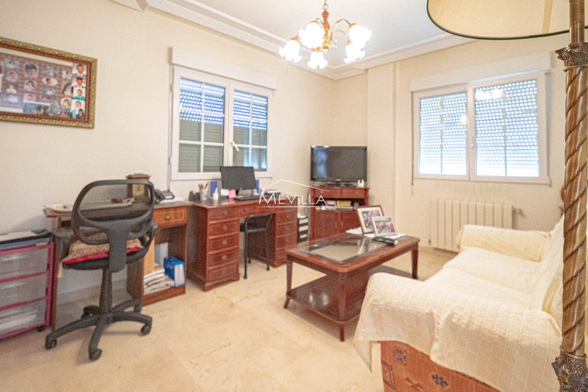 Återförsäljare - Villa - Torrevieja - Los Balcones