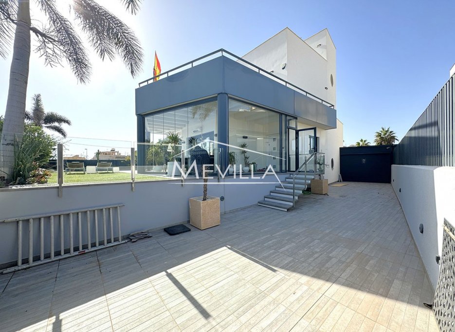 Återförsäljare - Villa - Torrevieja