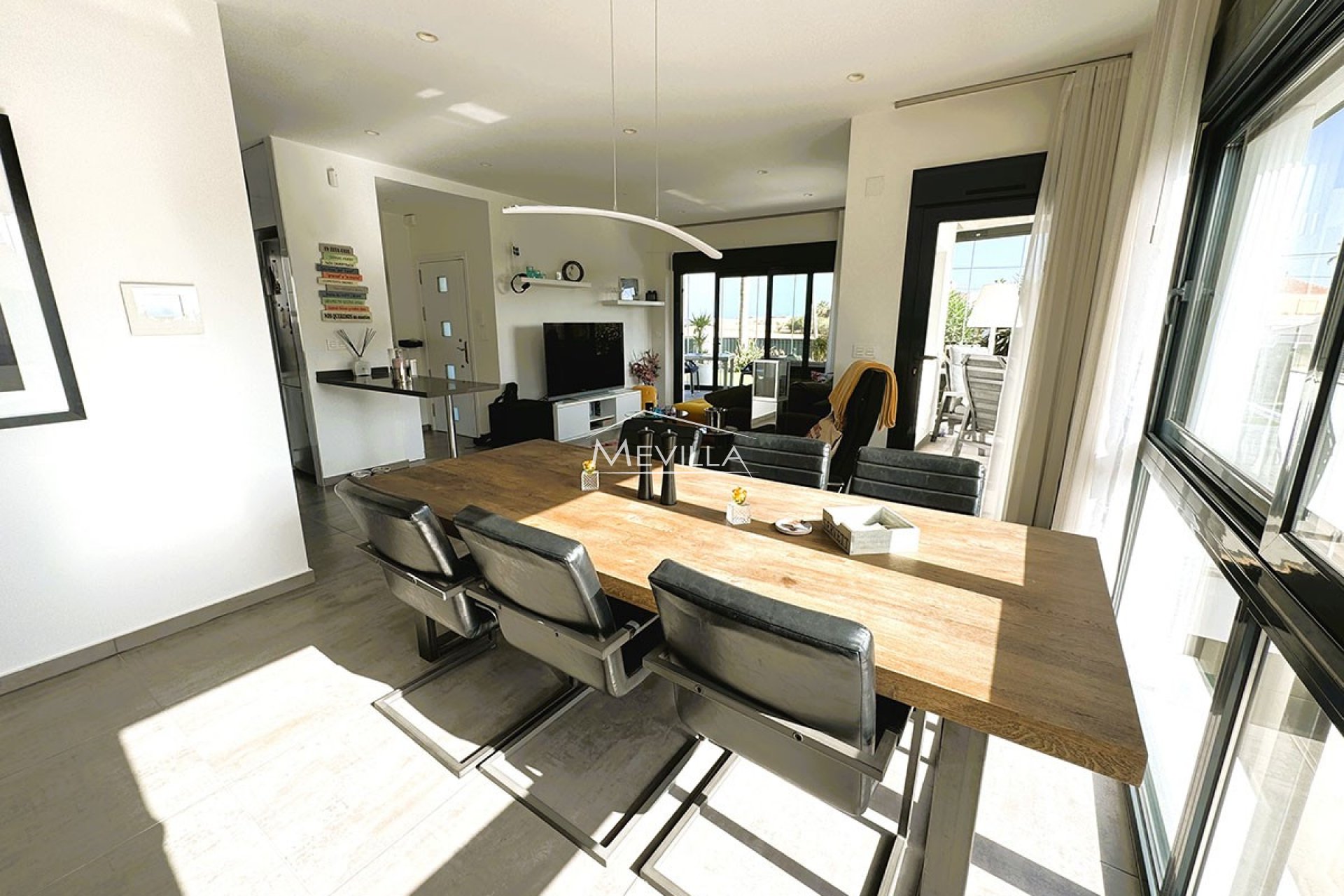 Återförsäljare - Villa - Torrevieja