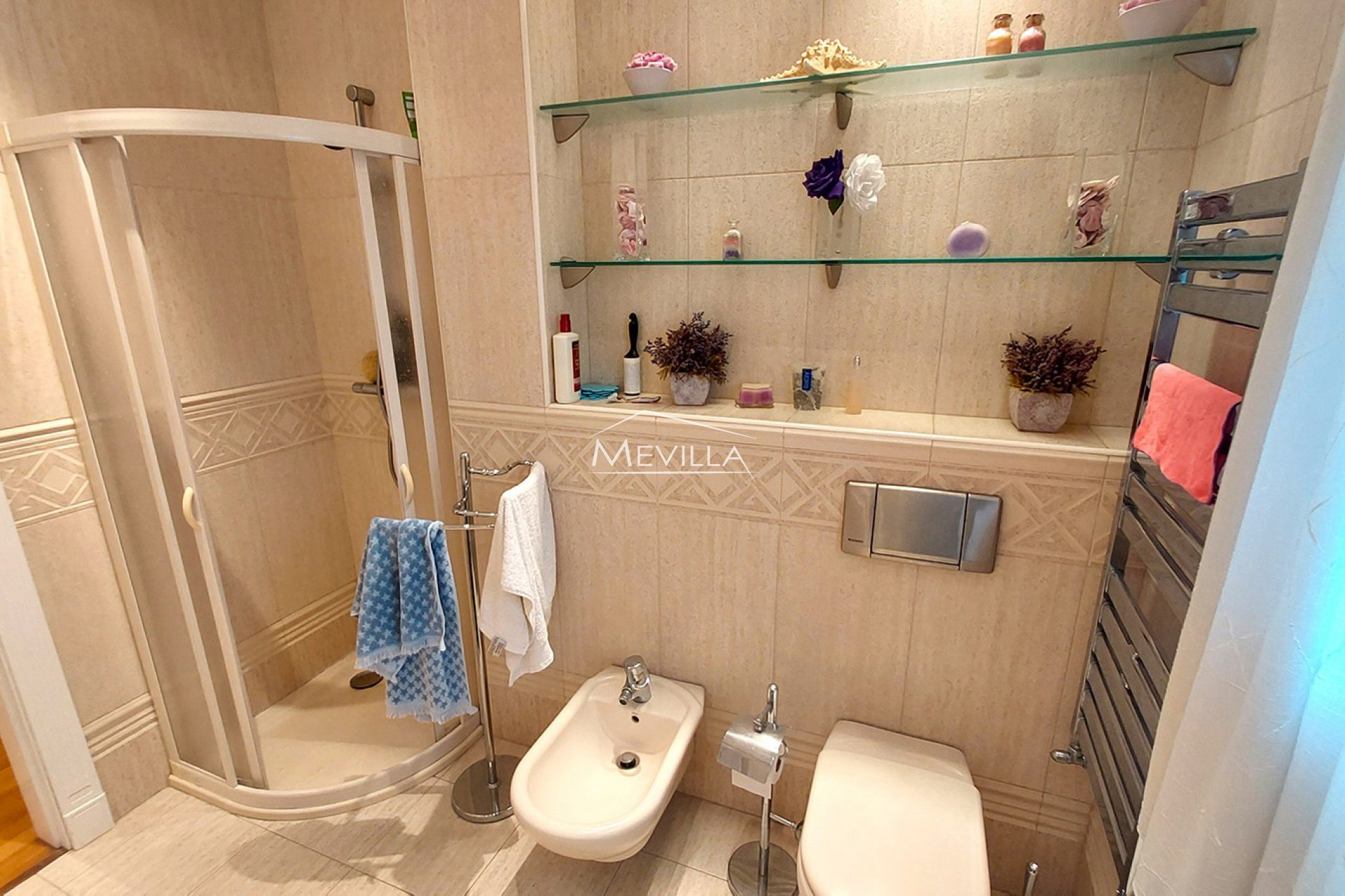 Återförsäljare - Villa - Torrevieja