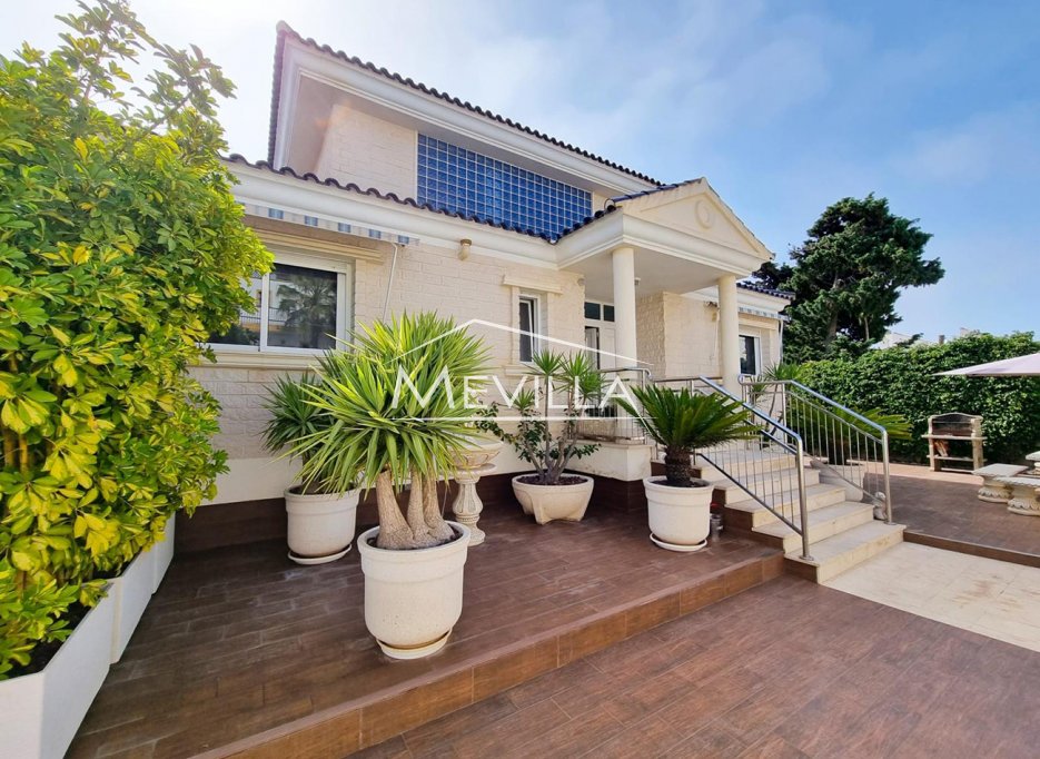 Återförsäljare - Villa - Torrevieja