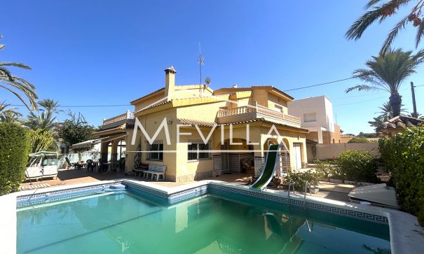 Chalet / Villa - Reventas - Orihuela Costa - CR1174