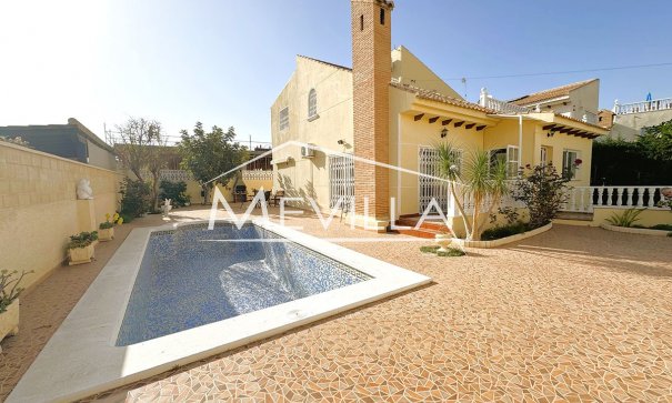 Chalet / Villa - Reventas - Orihuela Costa - pf1064