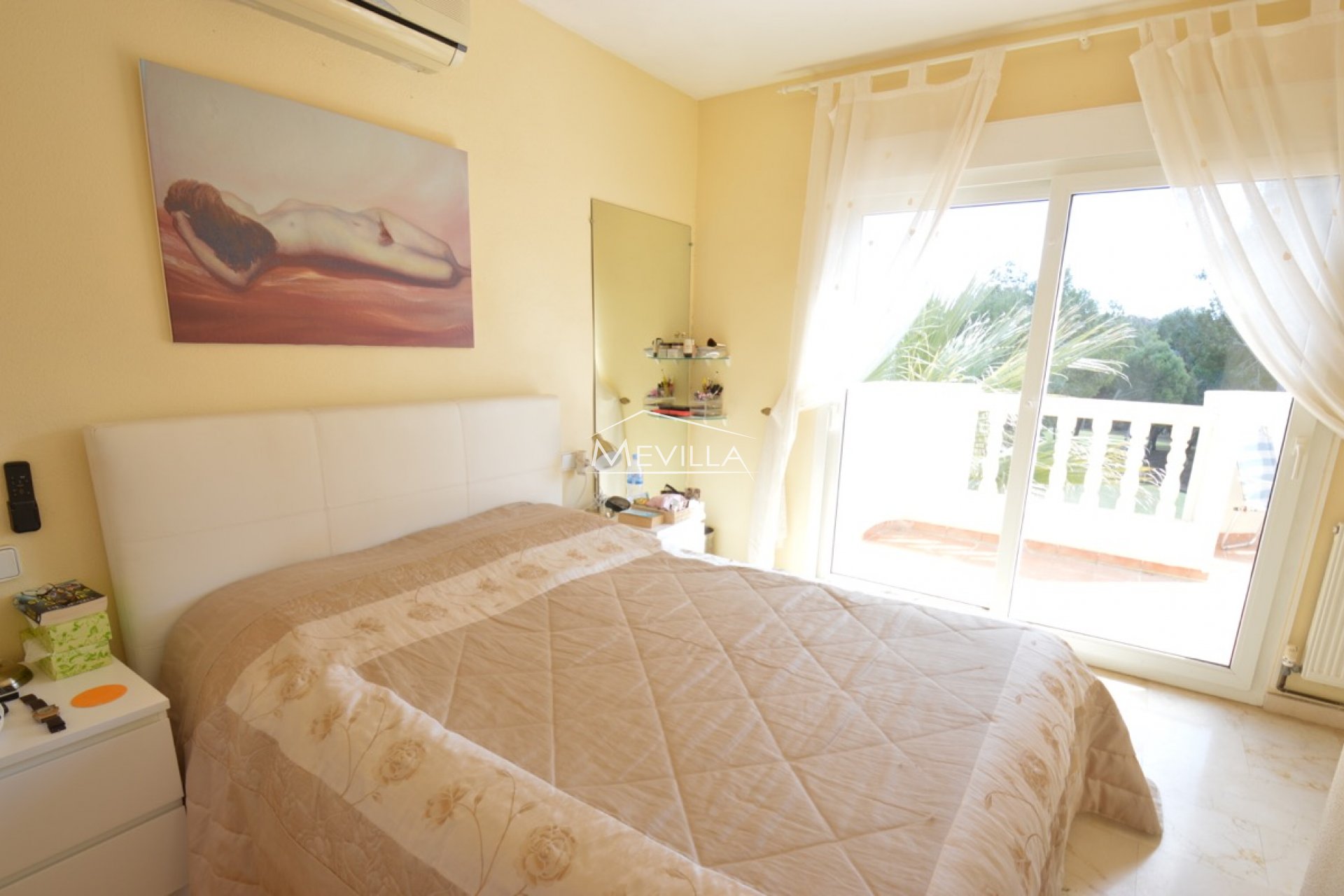 Das Schlafzimmer