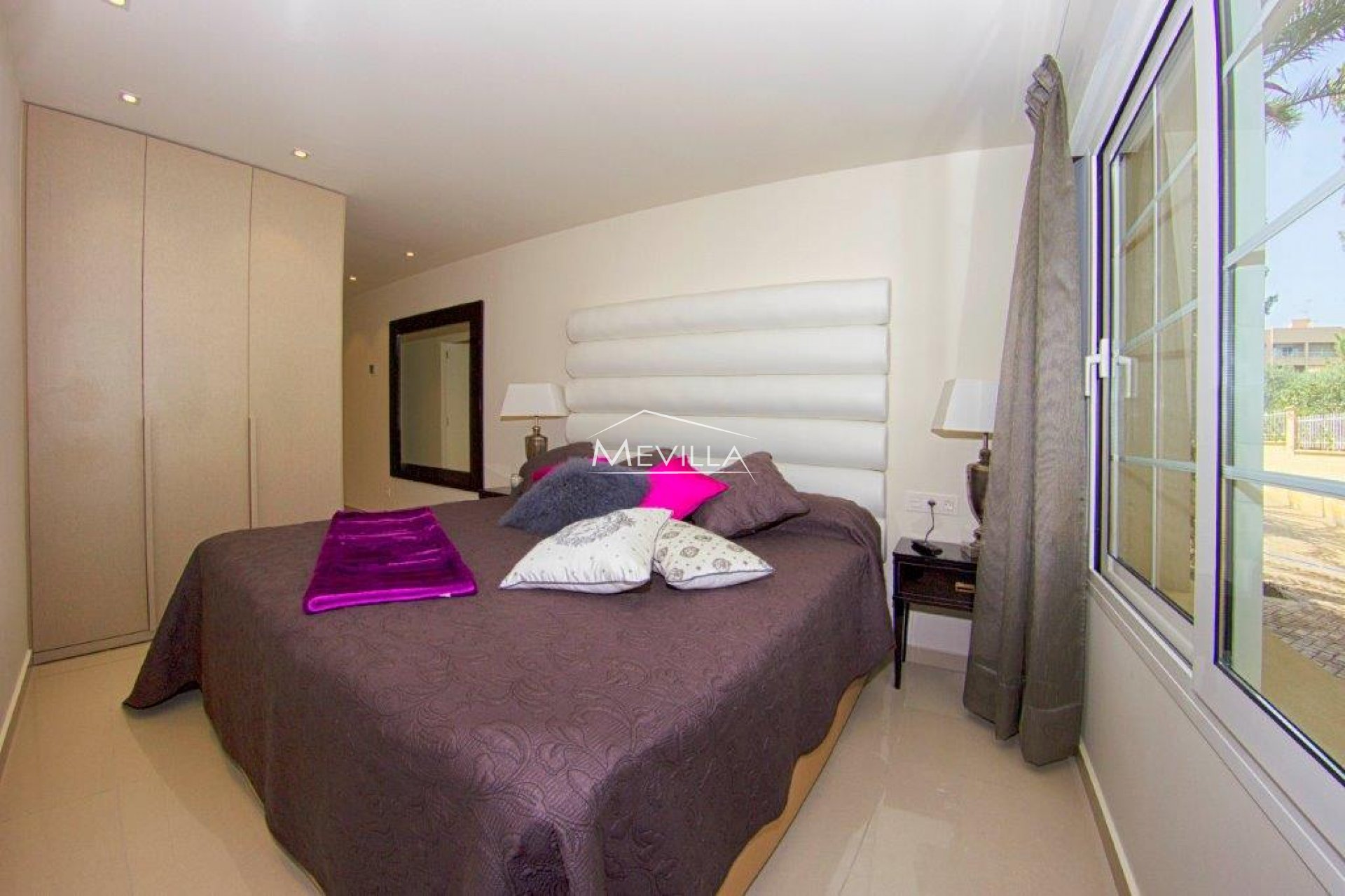 Das Schlafzimmer