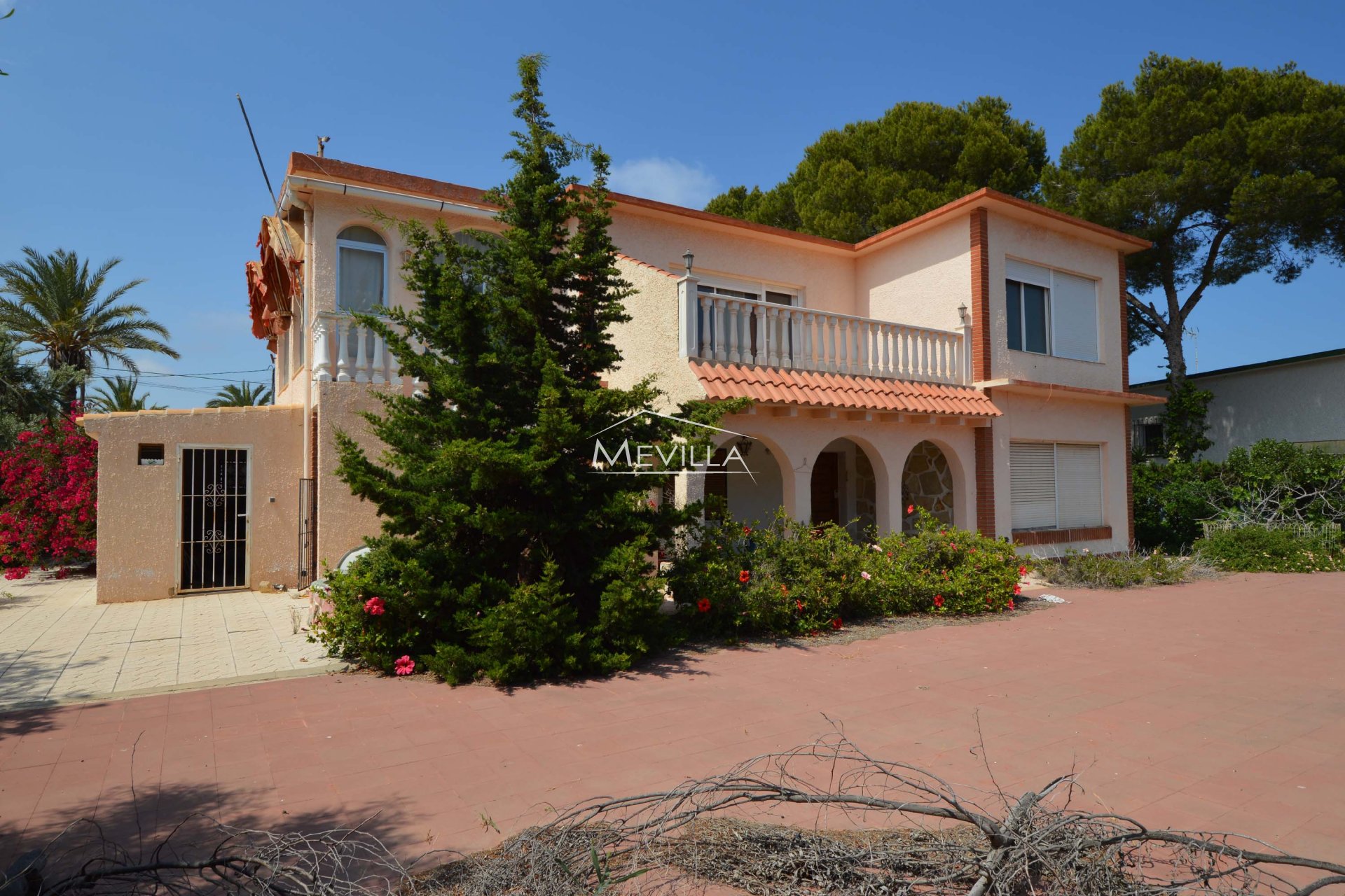 Die Villa mit Garten