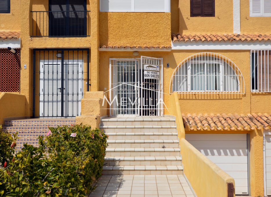 Eine schöne Maisonette in Cabo Roig