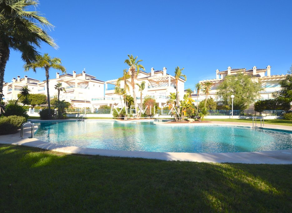 El piscina communitarian