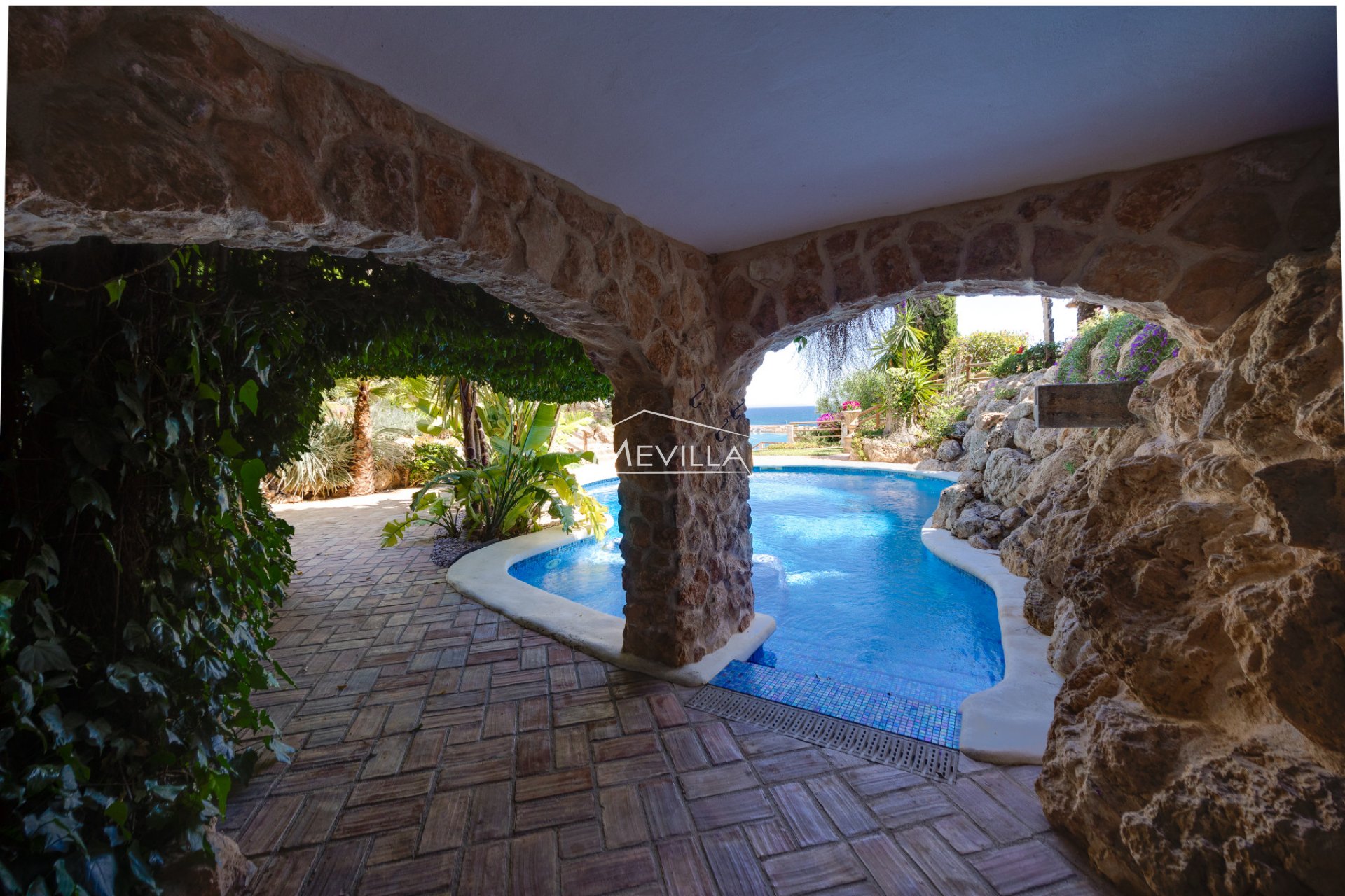 Erste Meerlinie - Villa - Orihuela Costa - Cabo Roig