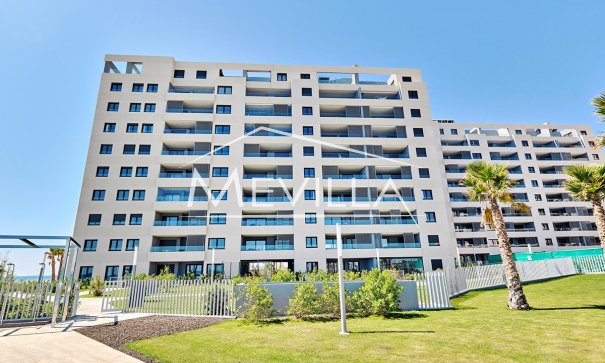 Flat / Apartment - Front Line only - Orihuela Costa - Punta Prima