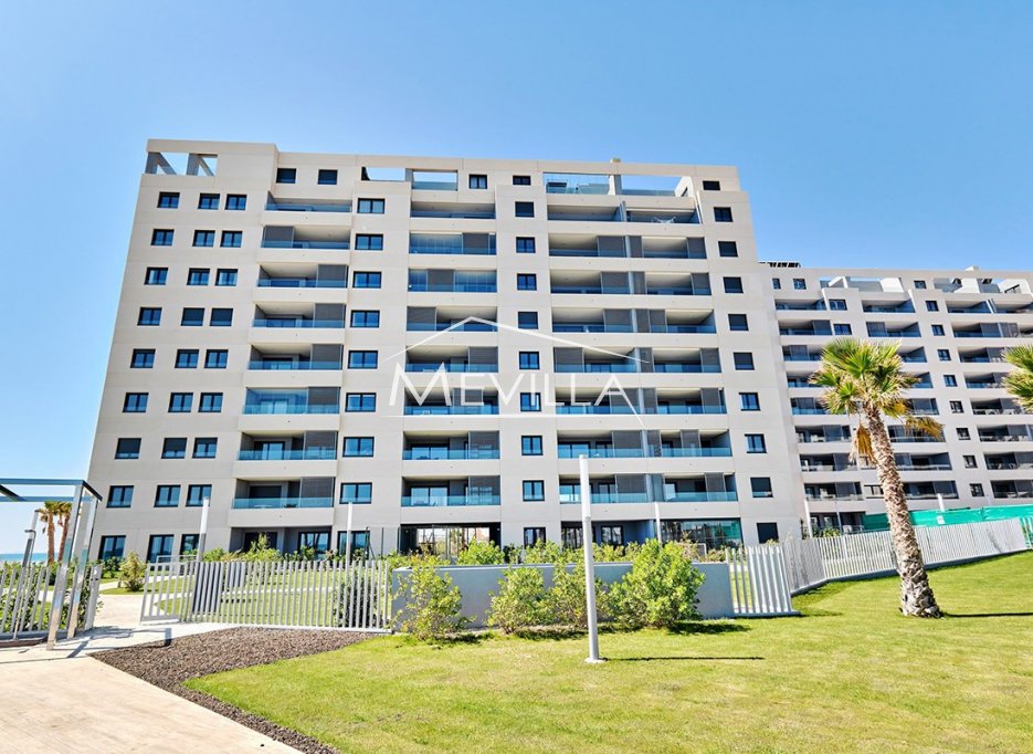 Front Line only - Flat / Apartment - Orihuela Costa - Punta Prima