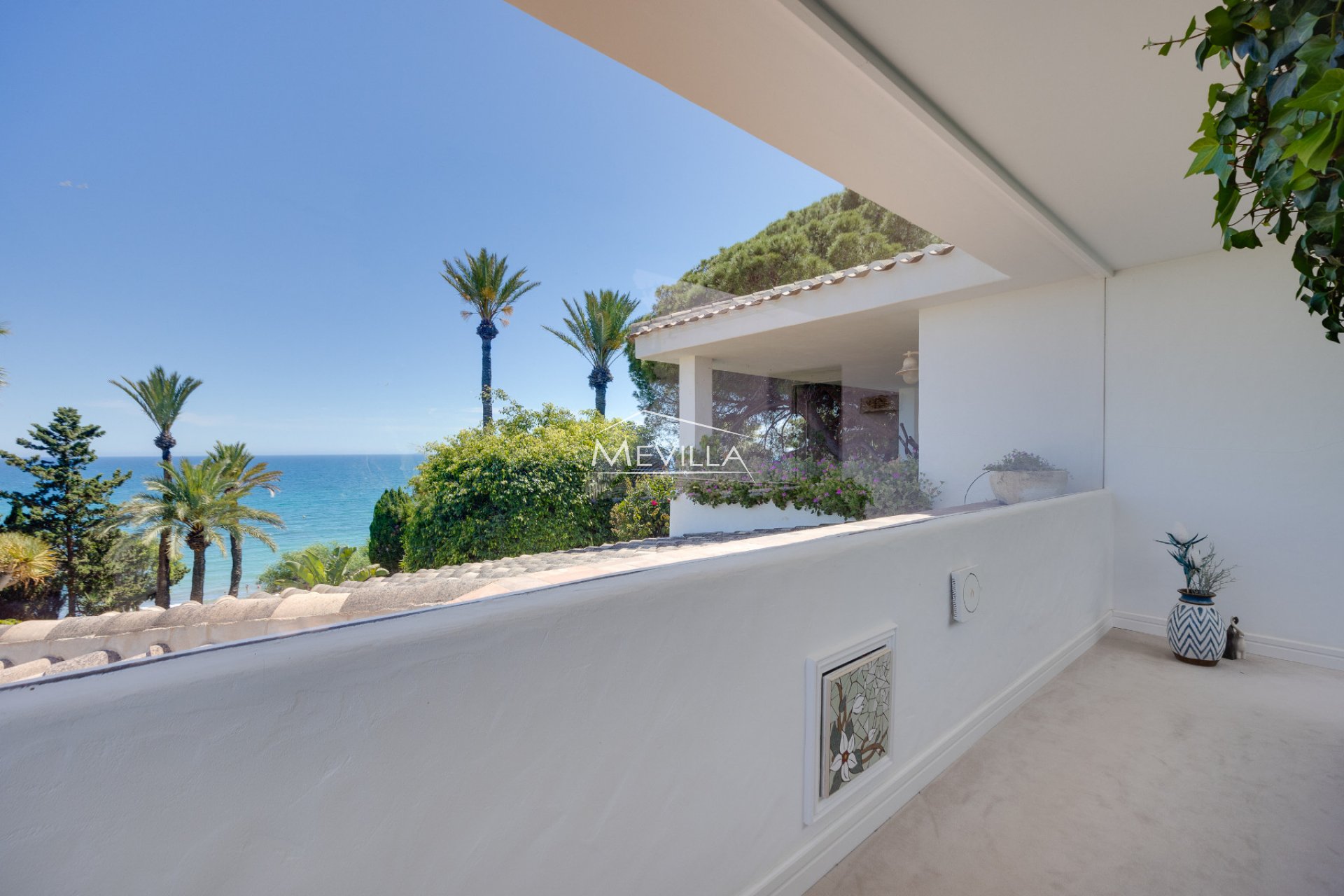 Frontlinjen - Villa - Orihuela Costa - Cabo Roig